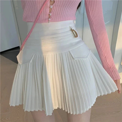 Summer White Pleated Skirts Sexy Casual Slim College Women High Waist Mini Metal Letter D Ontwerp A-lijn Korean Fashion Style