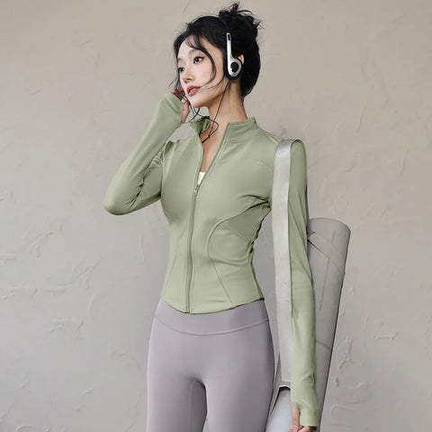 Women's Slim Fit Lightweight JacketsWomen's Full Zip-up Yoga Sports RunningJacket with Thumb Holes for Workout Sun Protection