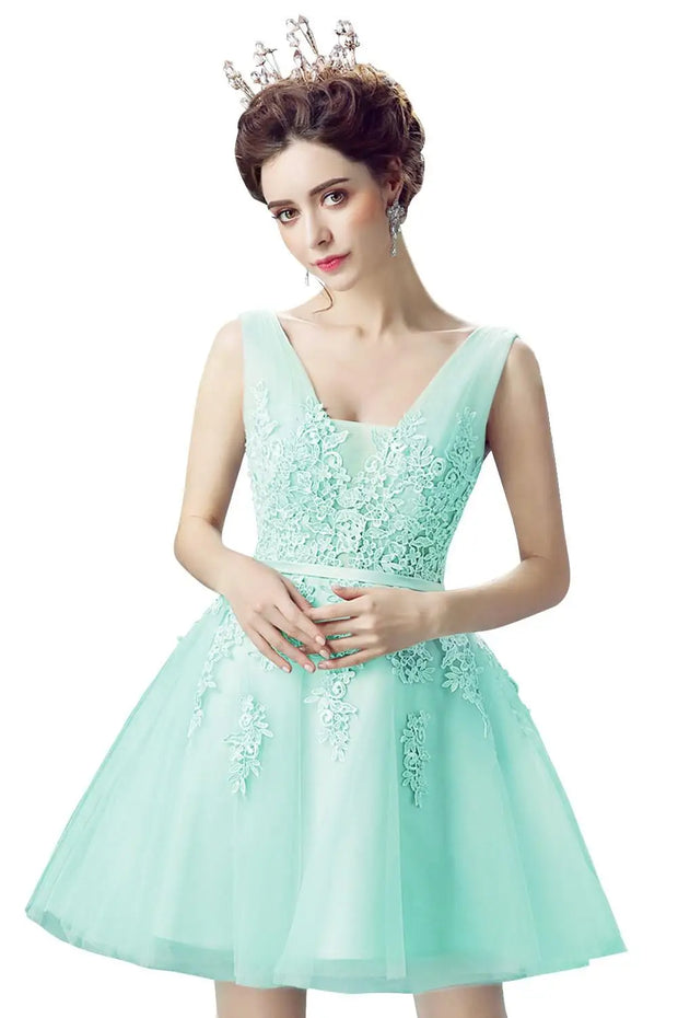 A Line Appliques V Neck Sleeveless Lace Tulle Homecoming Dresses Graduation Gown Vestidos De Cocktail Dresses Vestidos De Fiesta