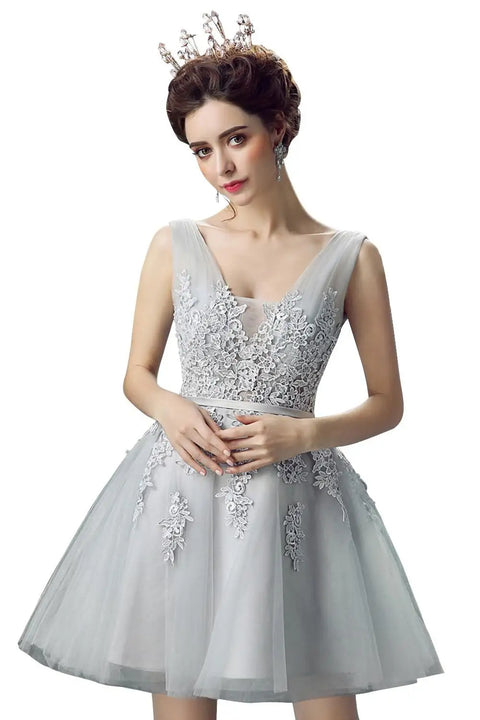 A Line Appliques V Neck Sleeveless Lace Tulle Homecoming Dresses Graduation Gown Vestidos De Cocktail Dresses Vestidos De Fiesta